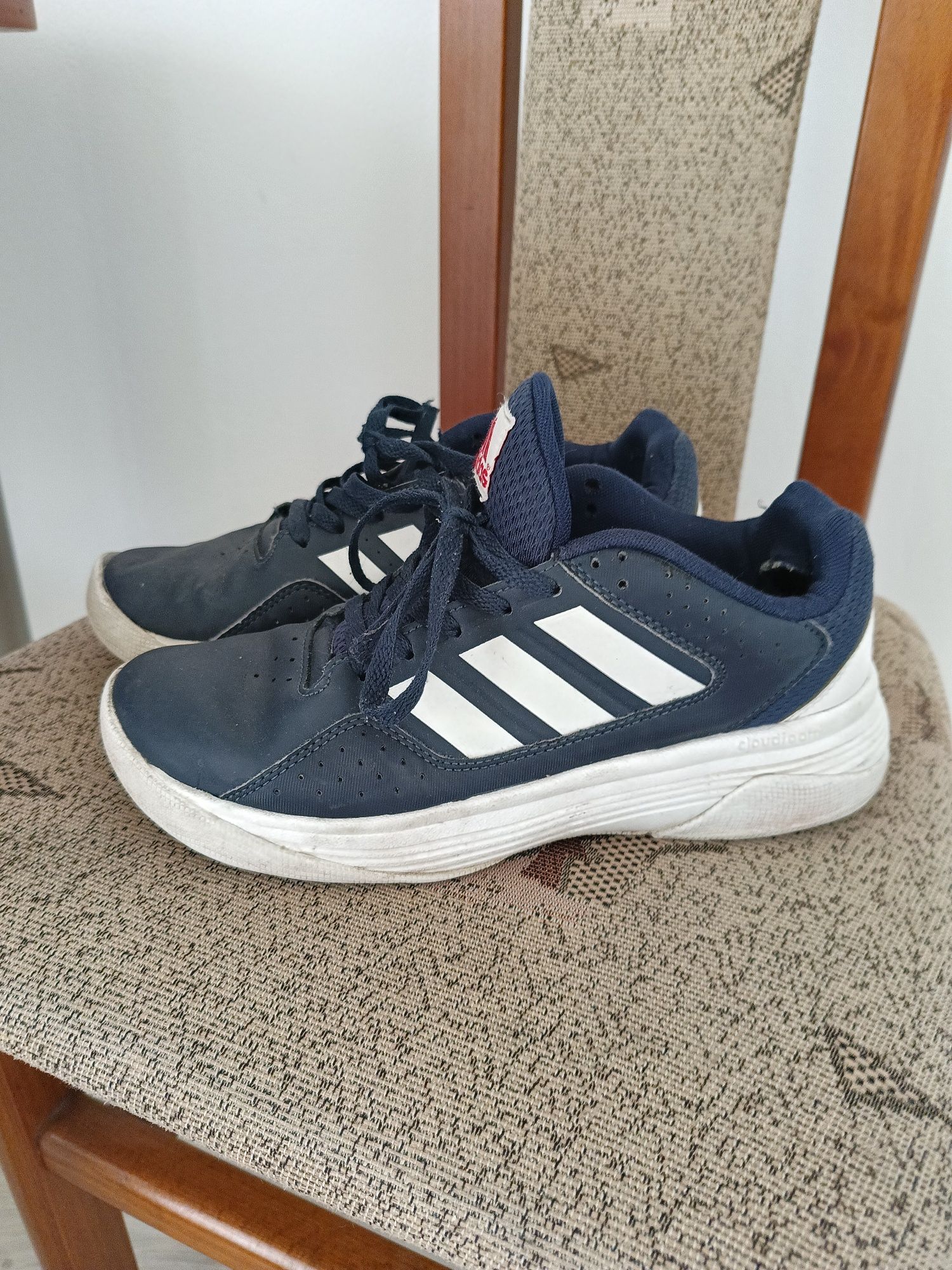 Adidas rozmiar 39,5