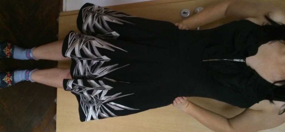 rozkloszowana karen millen sukienka+boho alex max z metką