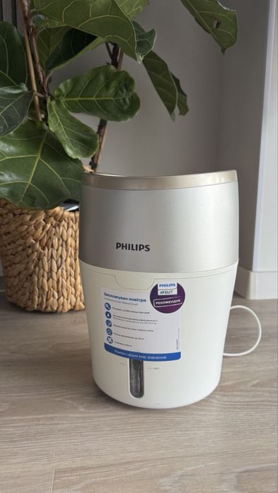 Зволожувач повітря Philips hu4803