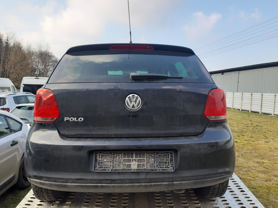 Volkswagen Polo 6r V kompletna klapa bagażnika LC9X 5 drzwi