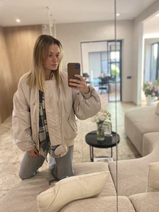 Бомбер жіночий від Nushina