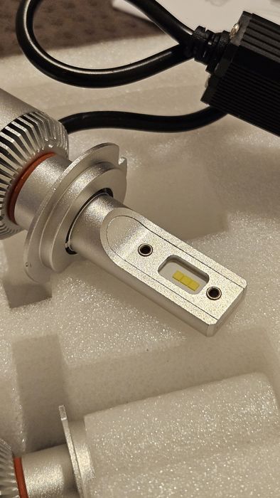 Żarówki LED H7 Osram Ledriving XTR