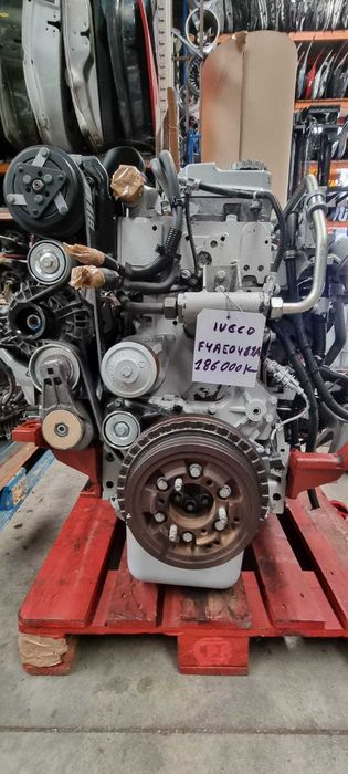Motor IVECO 3.9 Ref F4AE0481A com 186000 km completo com Garantia!!