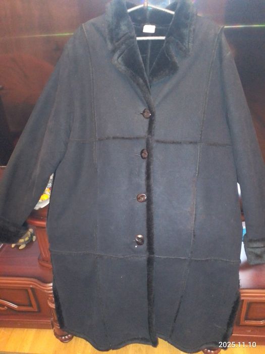 Пальто - дублёнка женская