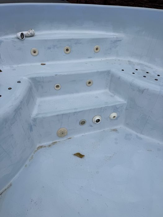 Basen zewnetrzny ocieplany pianą. Wymiar 220x340cm