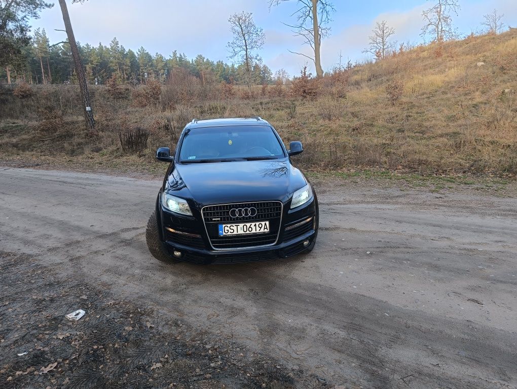 Sprzedam Audi Q7