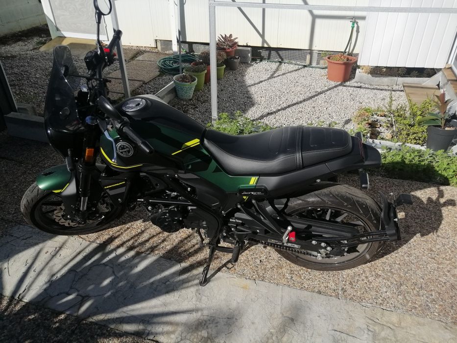 Benelli leoncino 250cc