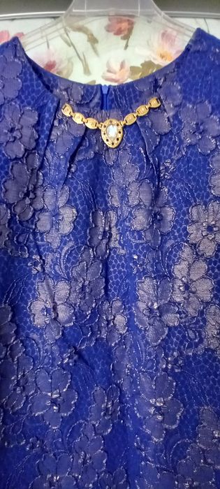 Плаття 50 розміру