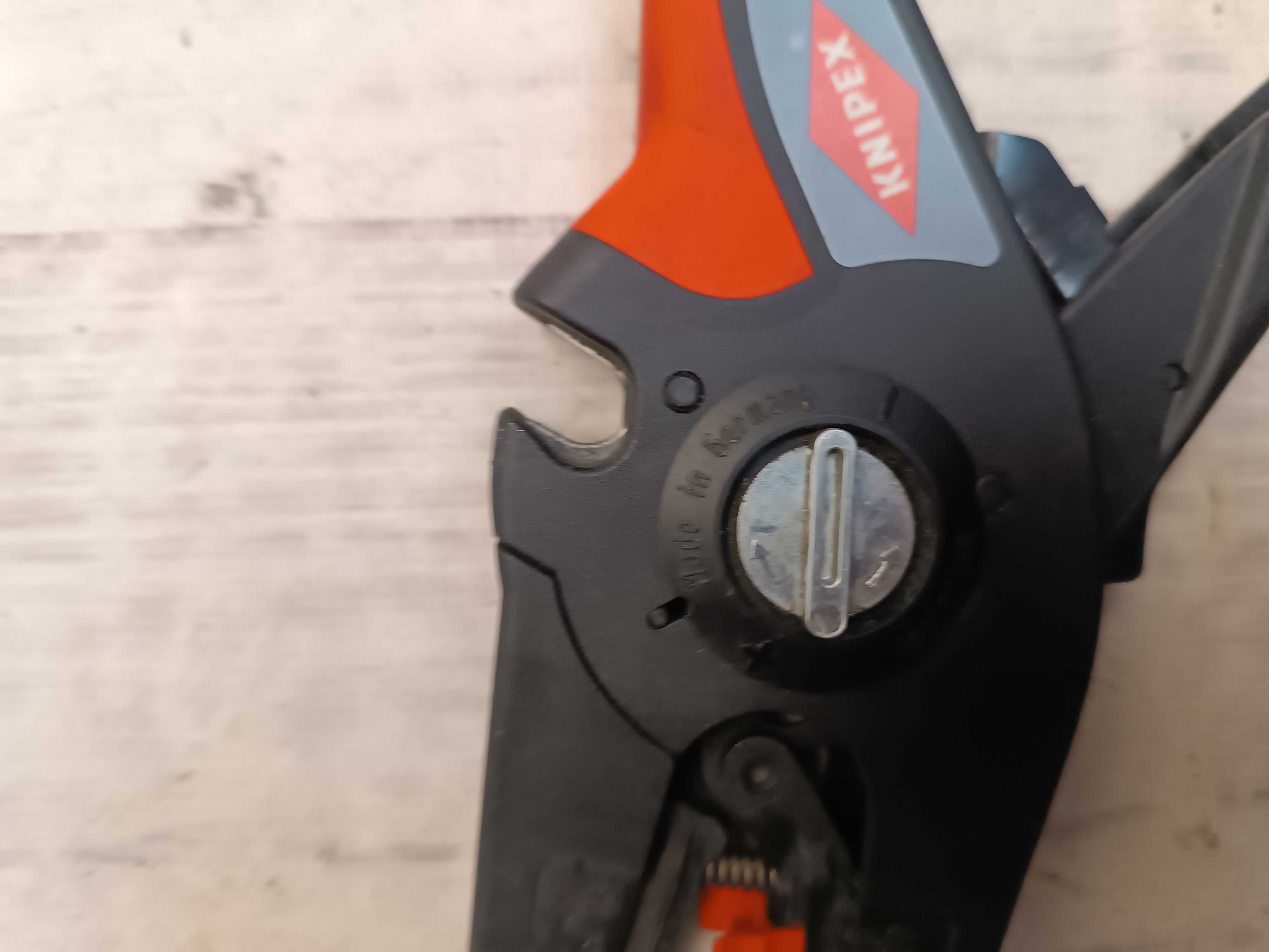 KNIPEX PreciStrip16 інструмент для зняття ізоляції 195 мм 0,08-16 мм²