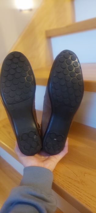 Tommy hilfiger zamszowe kozaki sznurowane