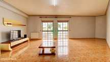 T4 com Garagem  e Terraço