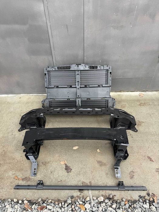 Решітка радіатора гриль Ford Kuga Escape Mk4 2020 2021 2022 2023 2024