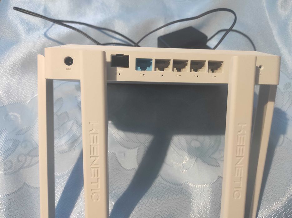 Роутер Kinetec Giga KN-1011