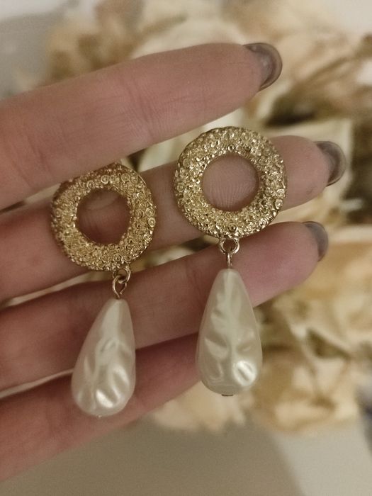 Vendo brincos elegantes