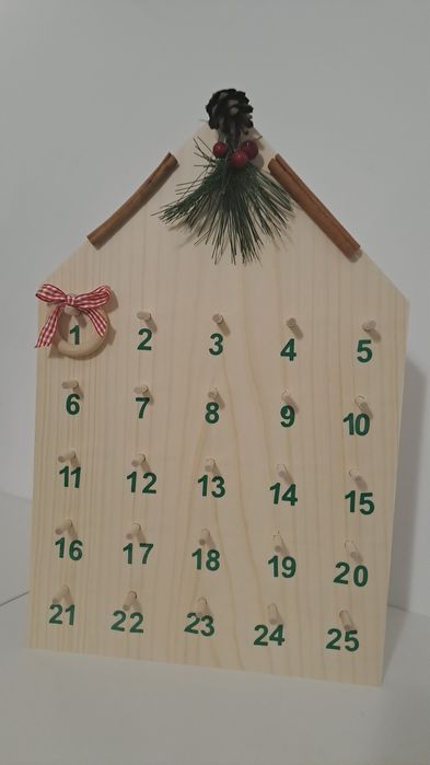 Kalendarz adwentowy drewniany