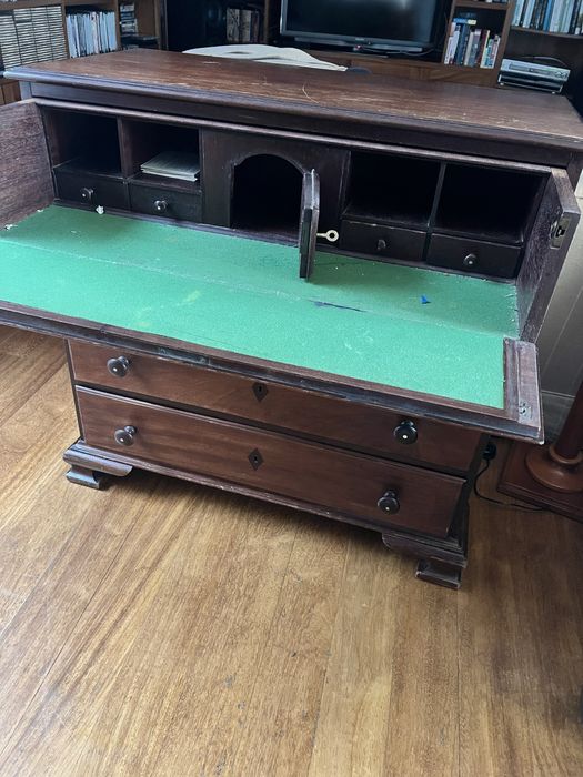 Escrivanhinha madeira macica