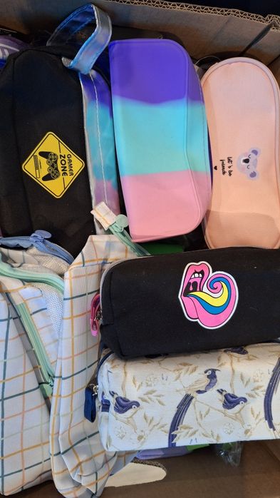 Box piórniki 25 szt