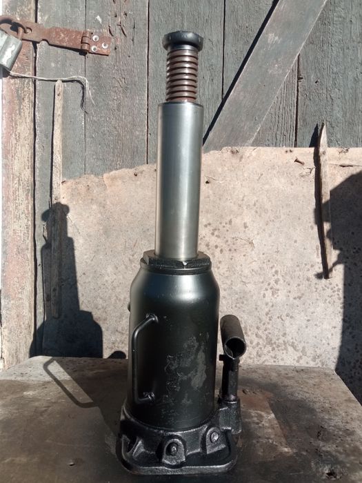 Домкрат гідравлічний 20 тонн