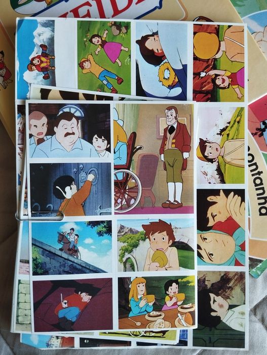 Colecção Fascículos/Cromos Heidi