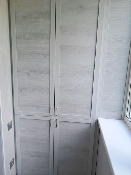 Шкаф на балкон чи лоджію