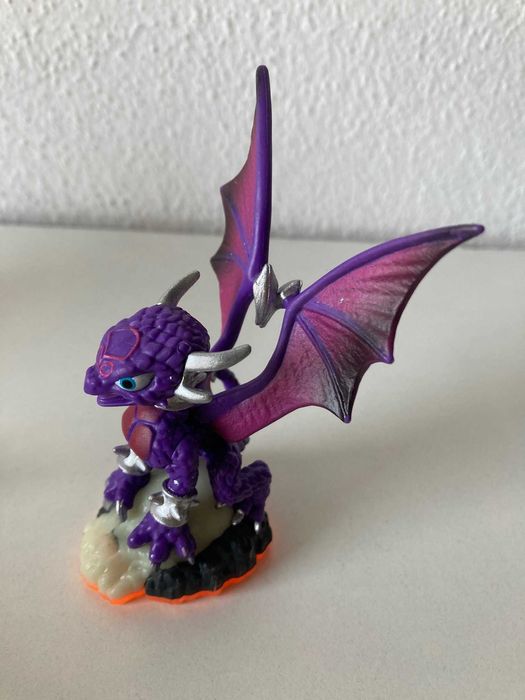 Skylanders Giants Completo (Jogo + Figuras + Base) - Jogo Nintendo Wii
