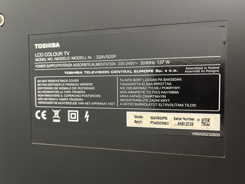 Toshiba Regza 32AV500PG+ tuner Kruger&Matz KM0550B- wszystko sprawne