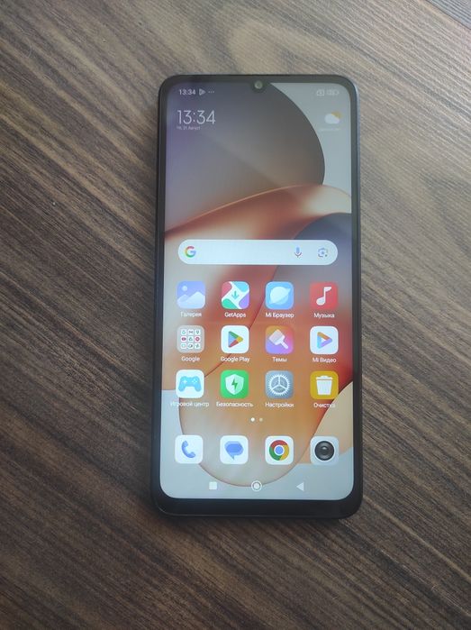 Redmi 13C, 8/256 Гб супер стан