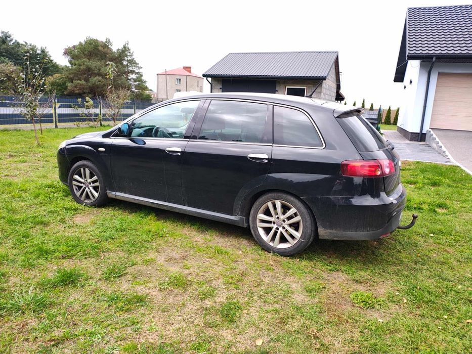 Fiat Croma 2008r,  1.9 Multi-Jet 120 km, kombi, hak fotochromy
