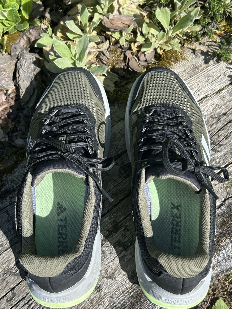 Buty Adidas Terrex r. 42