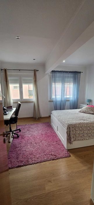 T2 em Moscavide – Muito acolhedor, junto ao Parque das Nações