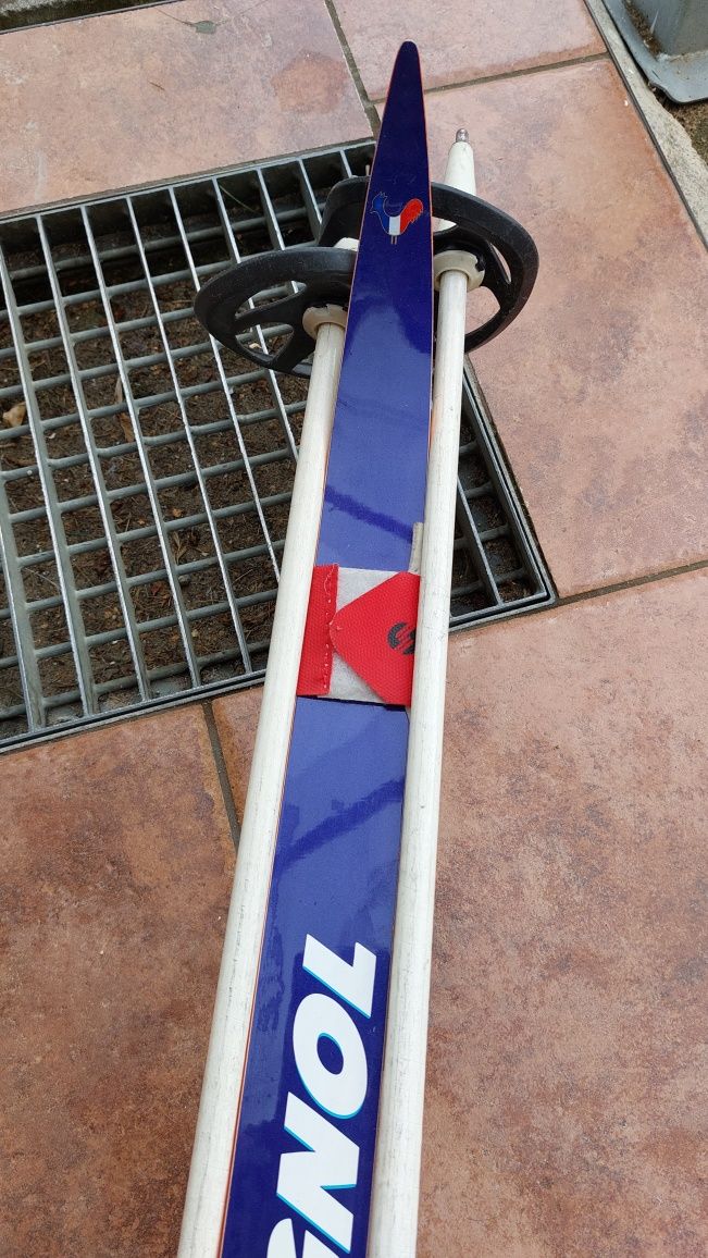 Narty biegowe Rossignol 200 cm z wiązaniami+ kije 135 cm