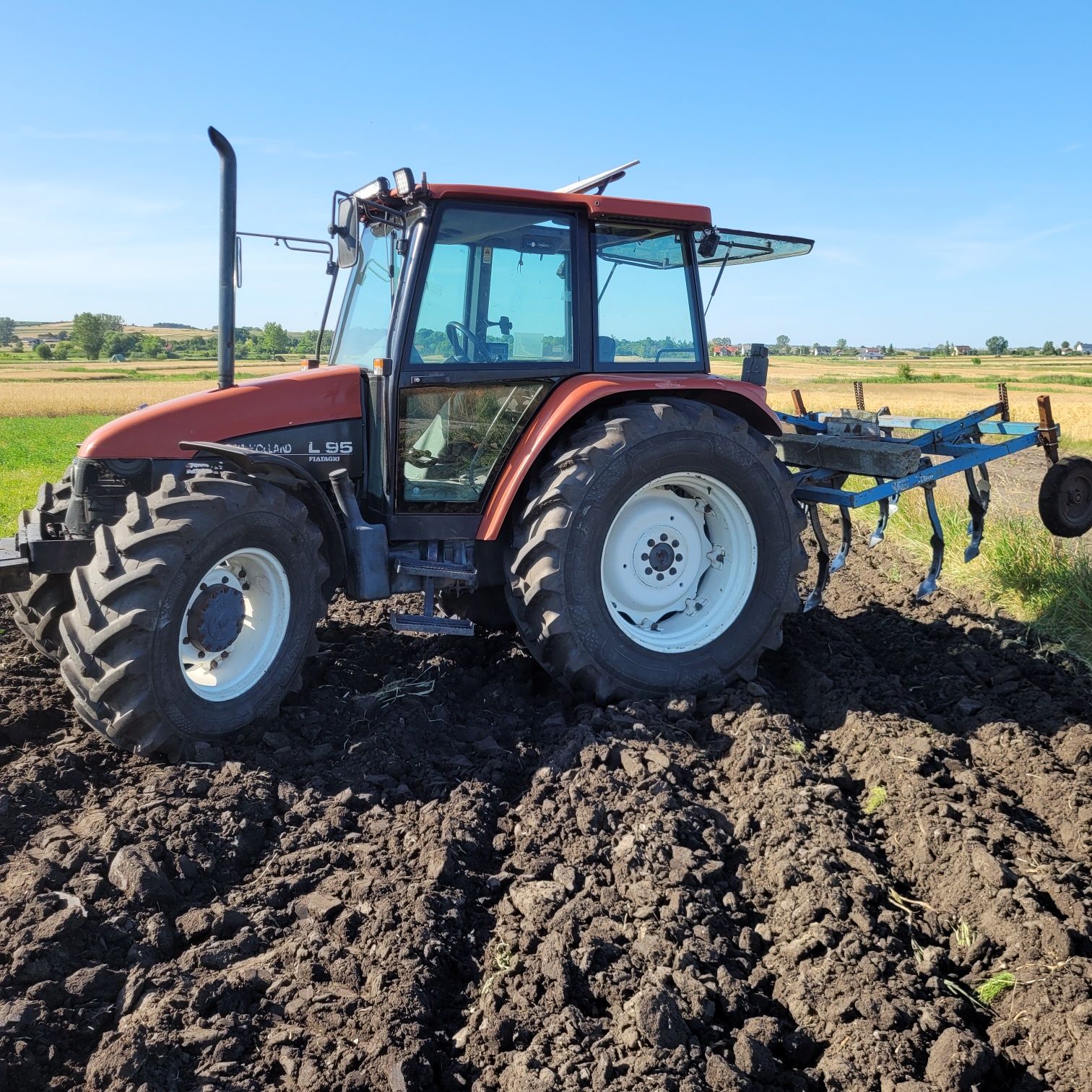 New Holland L95 DT