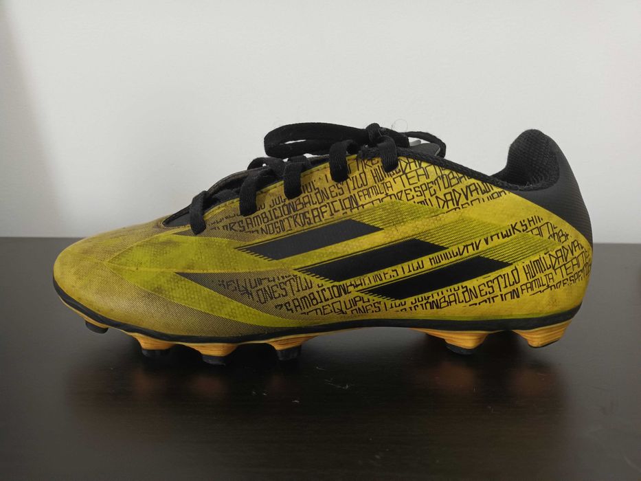 Chuteiras Adidas X Speedflow Messi.4 TF - Tamanho 36 - Ótimo Estado!