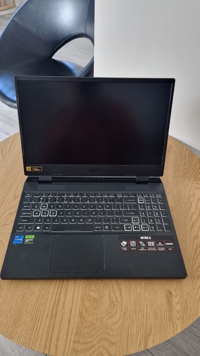 Acer Nitro 5  i7 12gen rtx  4060 16gb ram