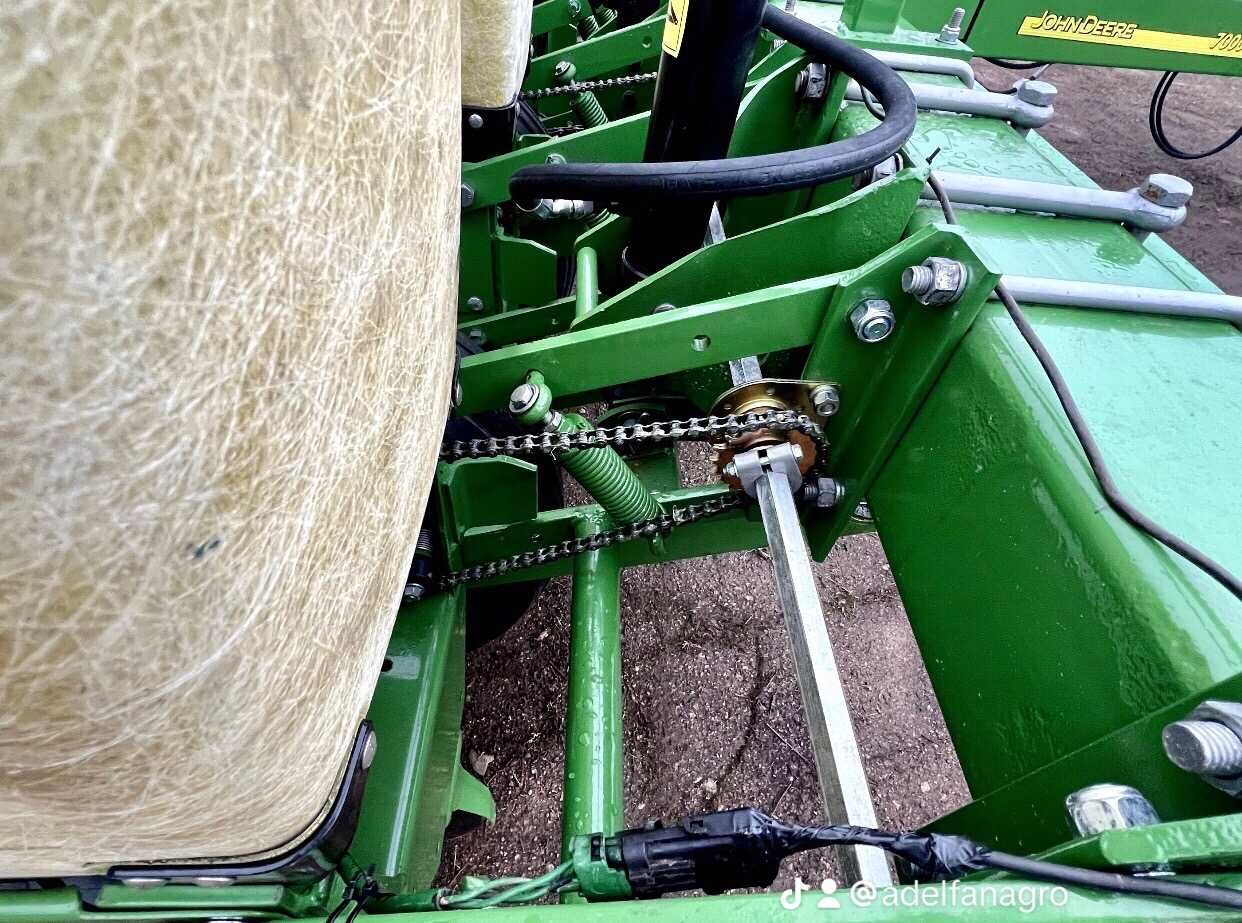 Сівалка John Deere 7000-як нова!Додаткові опції. Безкоштовна доставка!