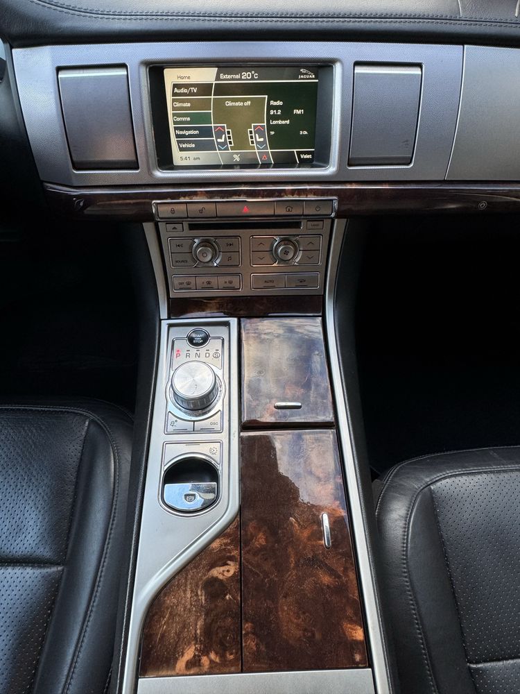 Jaguar XF 2,7D Bogata Wersja! Nowy Rozrząd! Serwisowany! ZAMIANA