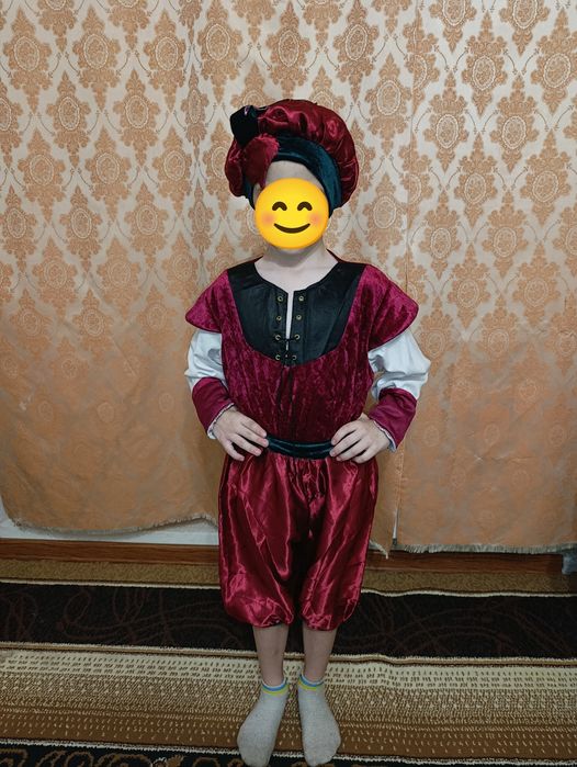 Прокат дитячих карнавальних костюмів