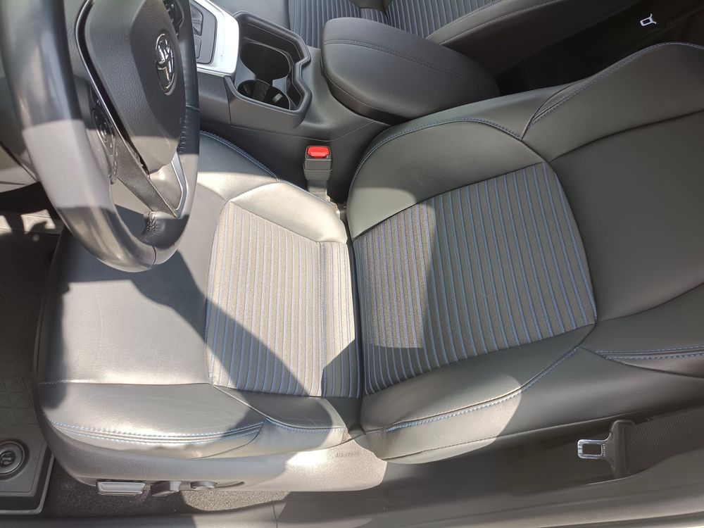 Toyota RAV4 Hybrid SELECTION