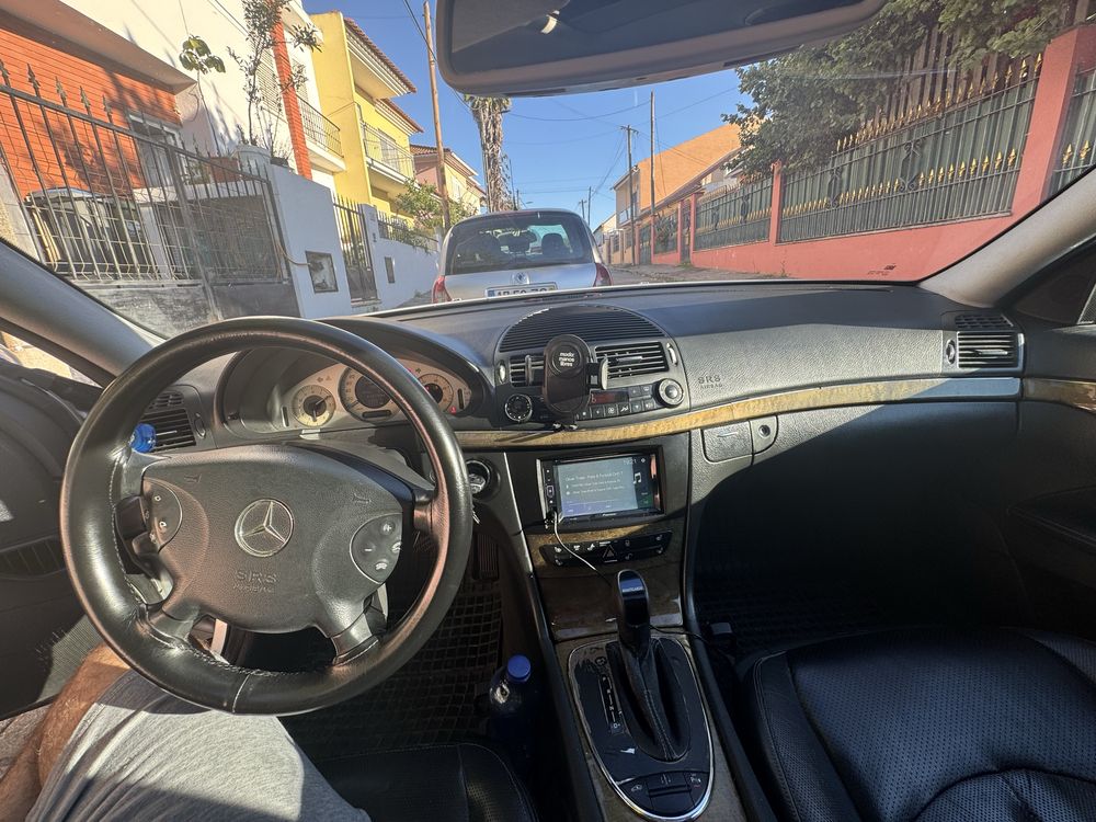 Mercedes-benz E270 avantgarde