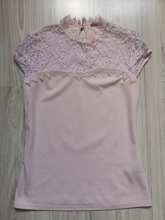 Damska bluzka z koronką pudrowy róż ORSAY rozmiar S