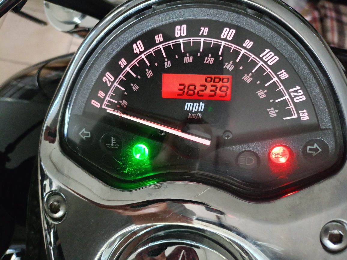 Honda VTX 1300 czarna perła