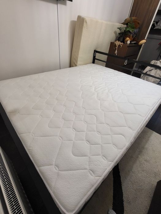 Materac Elganza FABRYKA SYPIALNI 160X200. Stan idealny. Z ramą