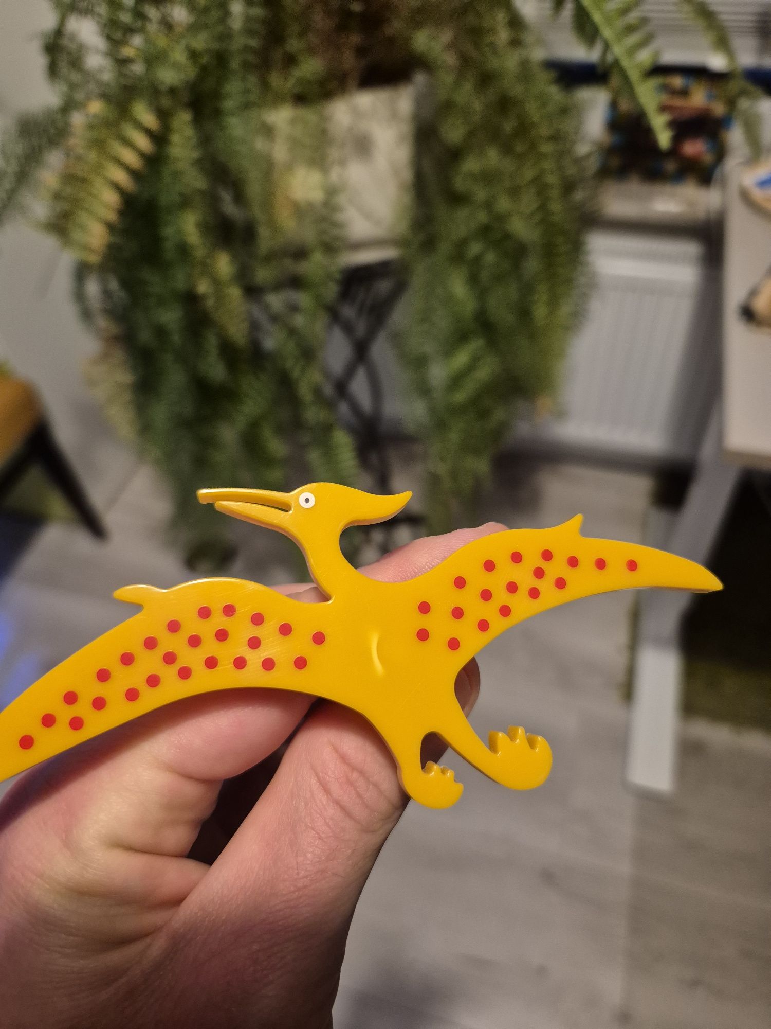 Wesoła lampa sufitowa dinozaury