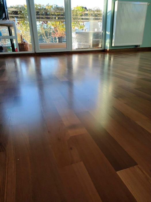 Cyklinowanie,   Czyszczenie faz. Układanie, naprawa parkietów