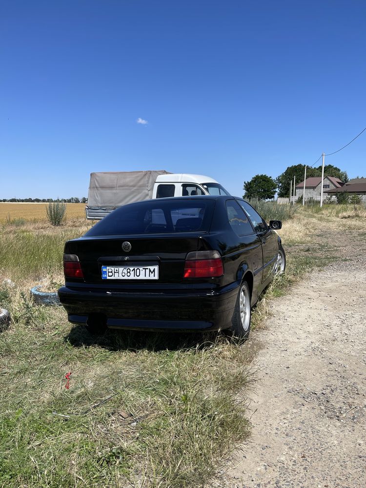 Продам BMW 316i 1997