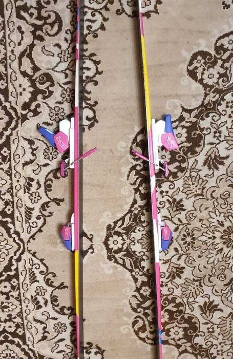 Лижі Völkl Miss Volkl з кріпленнями Salomon