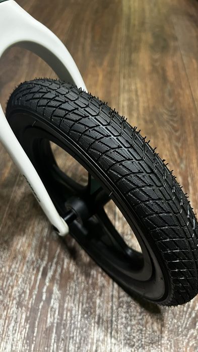 Продам беговел Corso Indigo D-3416,	12 дюймов (30 см)