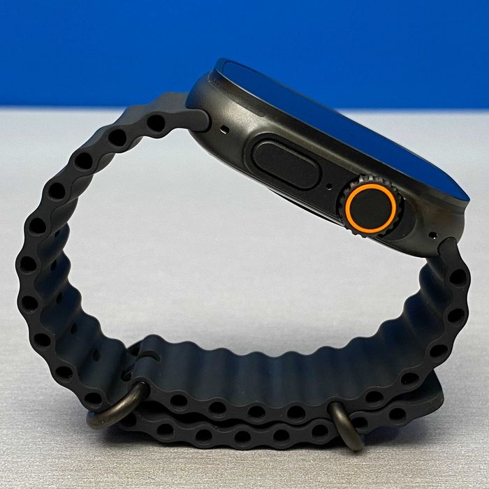 Apple Watch Ultra 3 (Titanium Black) - 49mm - Black Ocean Band
