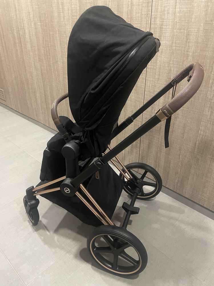 Carrinho bebe e ovo Cybex praticamente novo