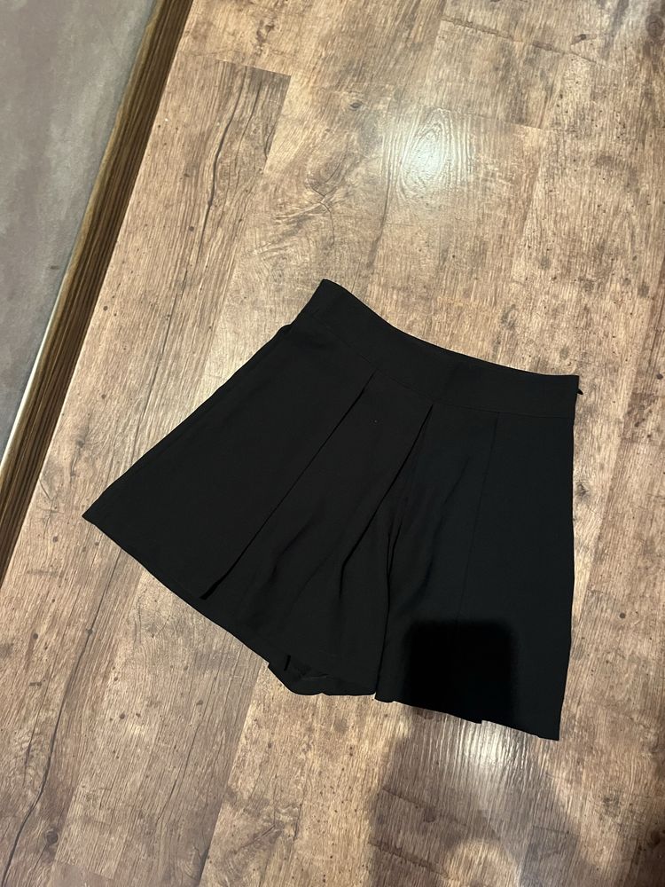 Спідничка-шорти Zara xs